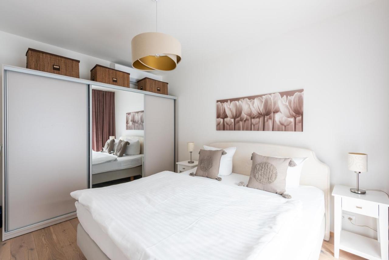 Jay Apartments Praga Esterno foto