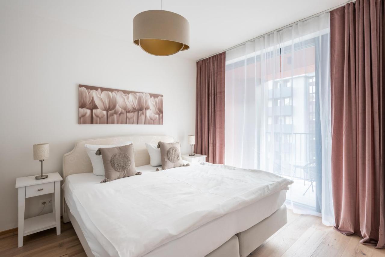 Jay Apartments Praga Esterno foto